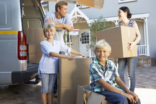 Truck hire for transporting furniture and boxes in Ealing